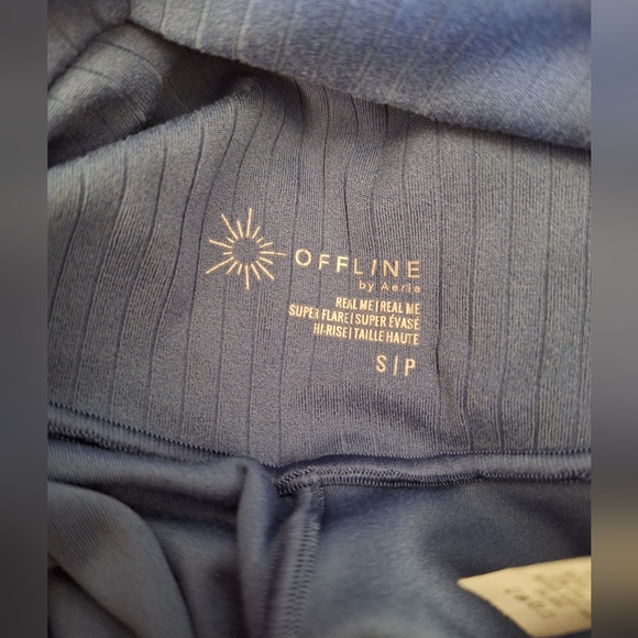 Offline by Aerie Real Me High Waisted Crossover Rib Super Flare Leggings - Picture 8 of 9